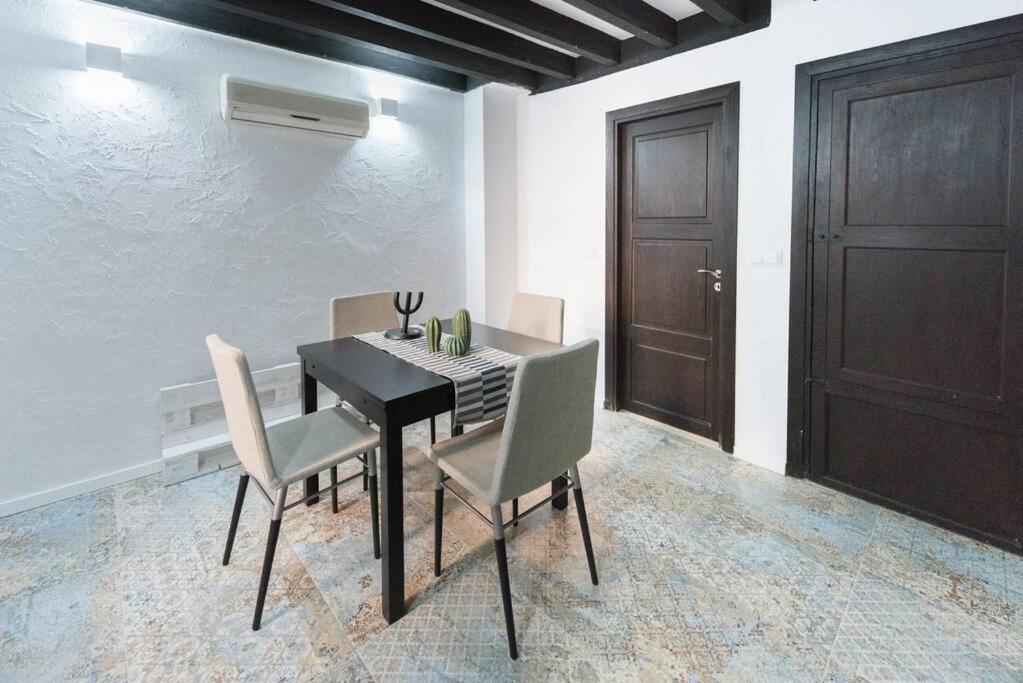 Loft En El Corazon De Palma Cerca De La Catedral Lägenhet Exteriör bild